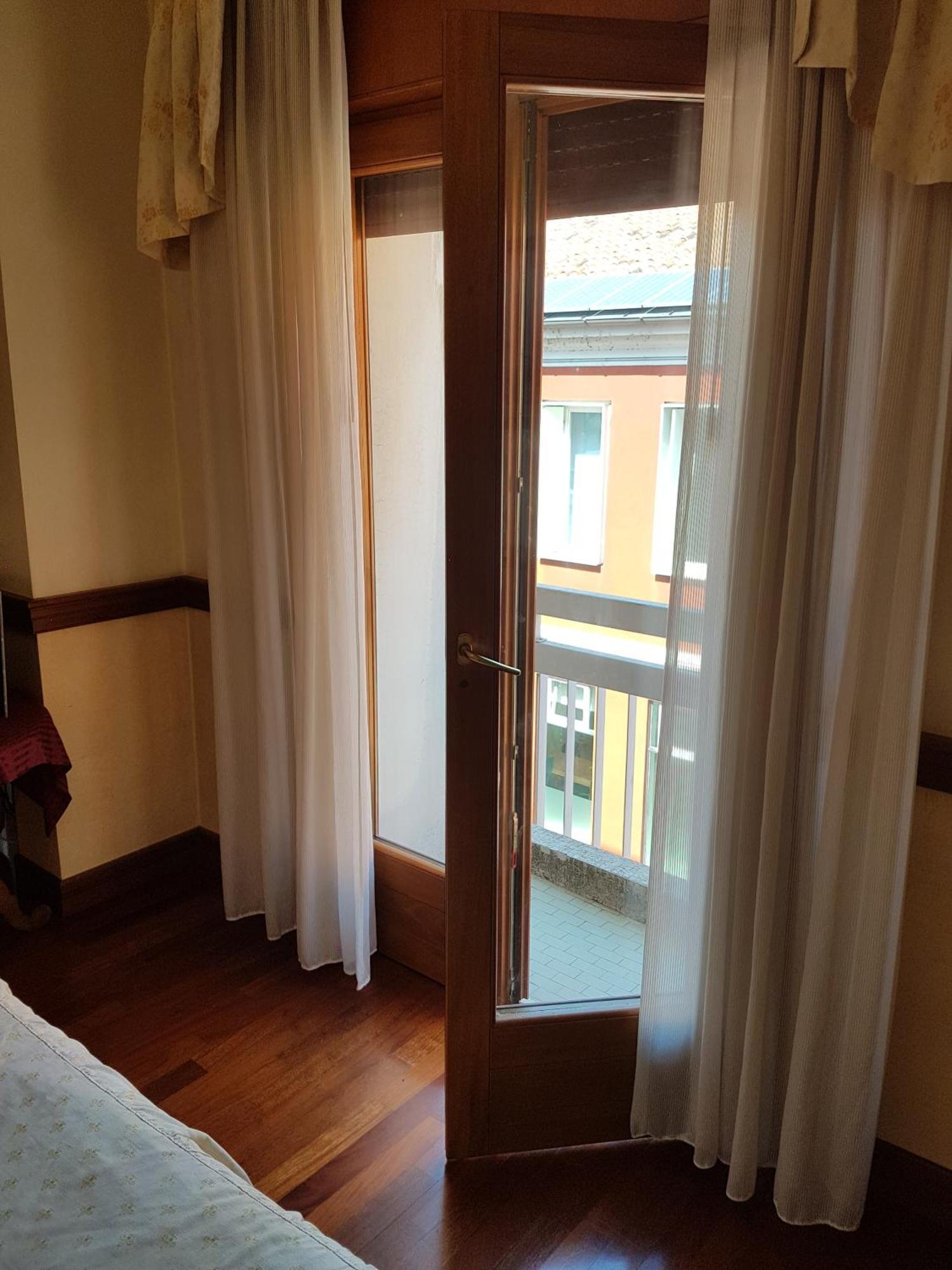 Hotel Minerva Pordenone Zewnętrze zdjęcie