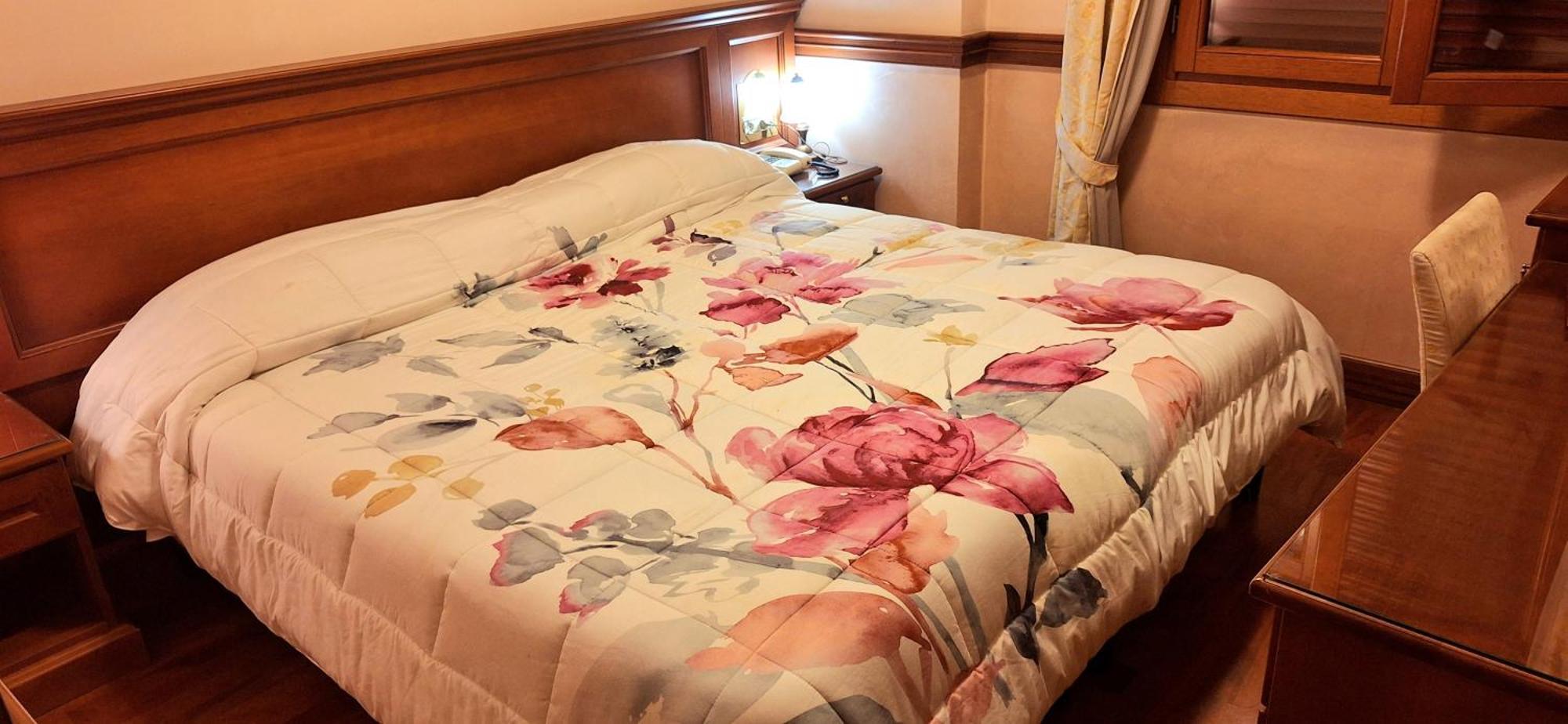 Hotel Minerva Pordenone Zewnętrze zdjęcie
