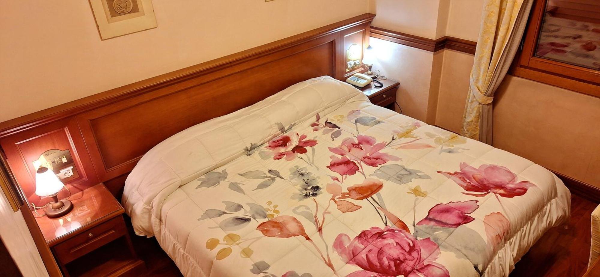Hotel Minerva Pordenone Zewnętrze zdjęcie